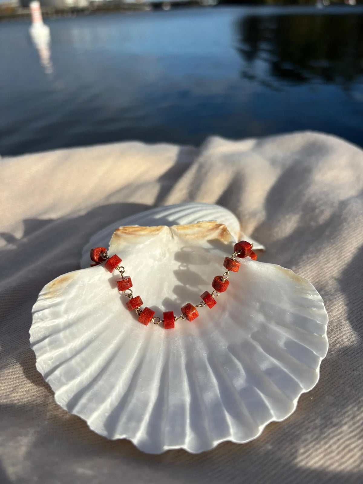 Brisa Red Sponge Coral Bracelet
