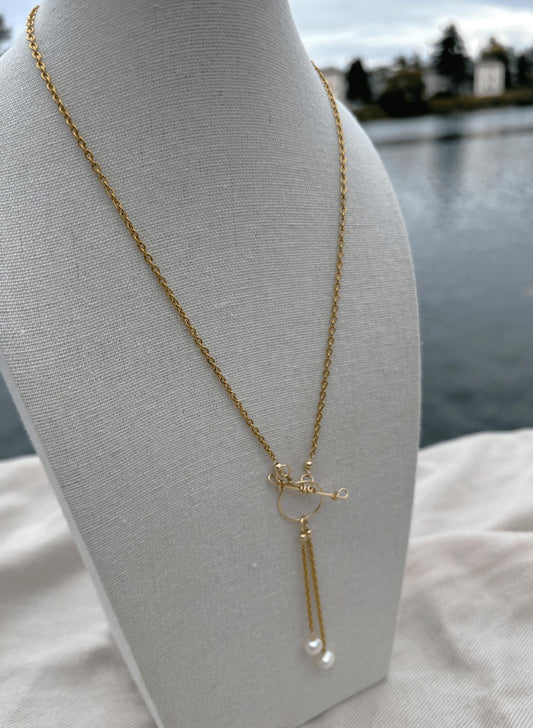 Freshwater Pearl Toggle Clasp Necklace