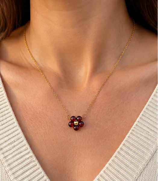 Flora Garnet Necklace