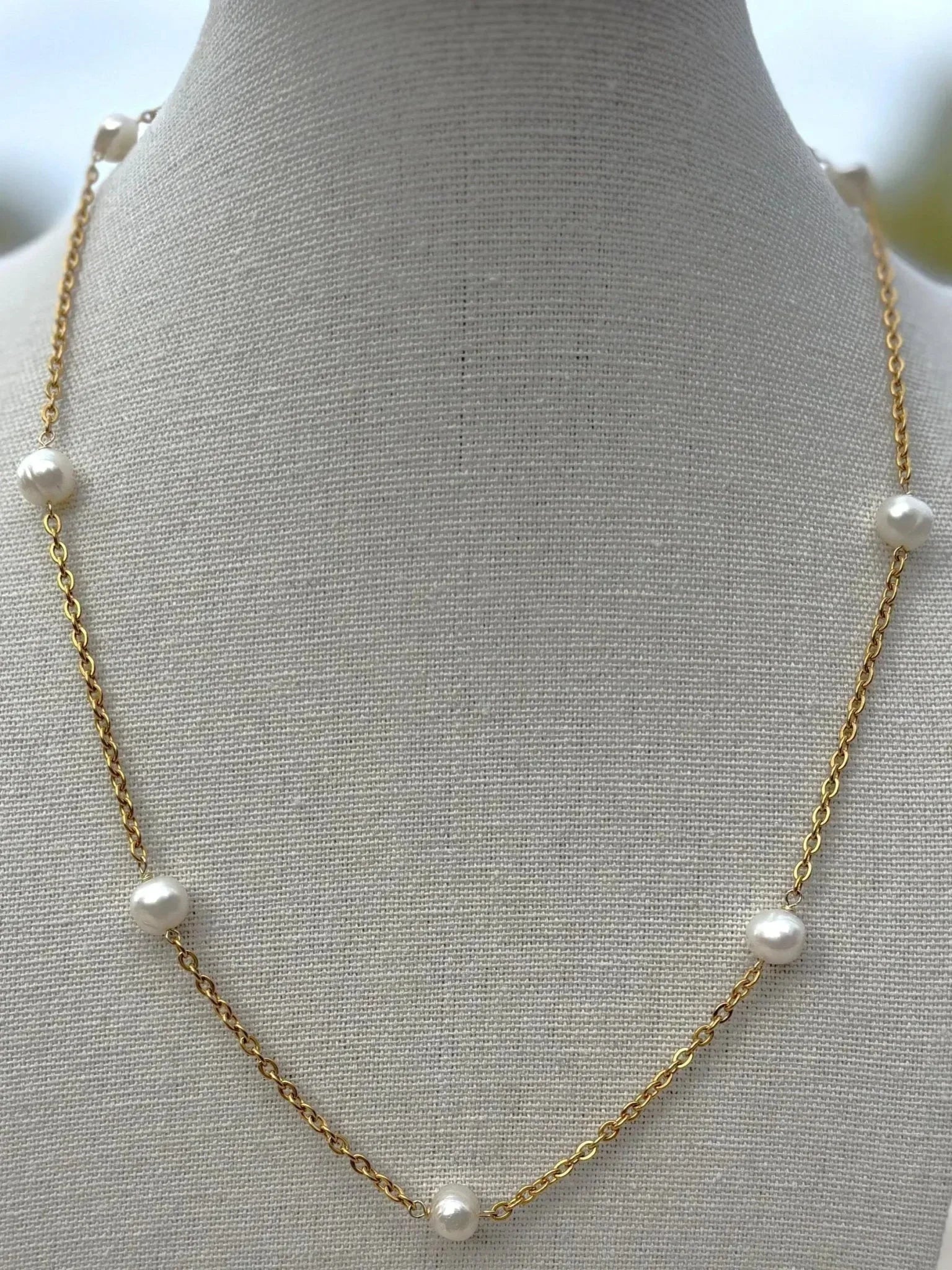 Aurora Freshwater Pearl Necklace