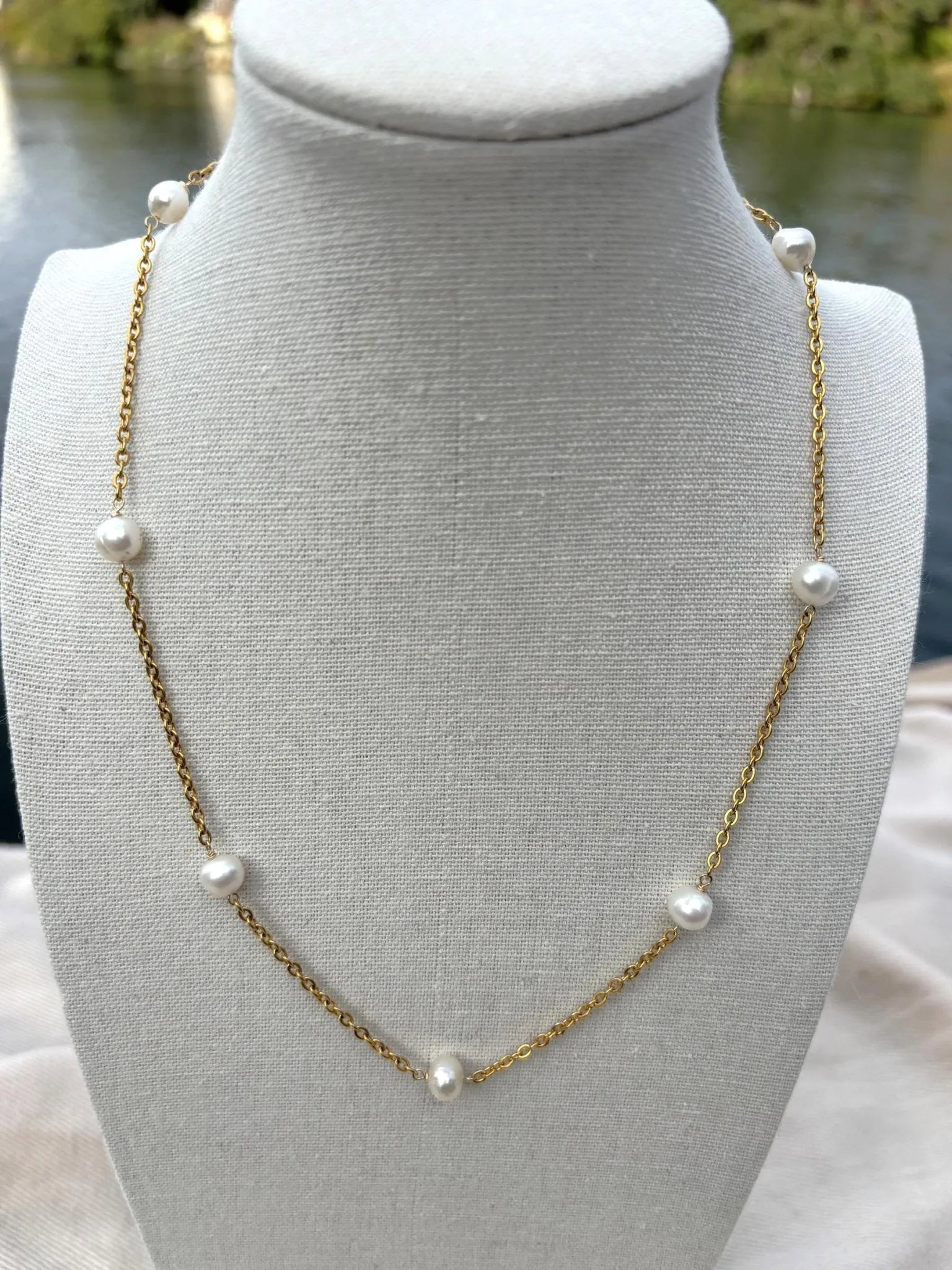 Aurora Freshwater Pearl Necklace