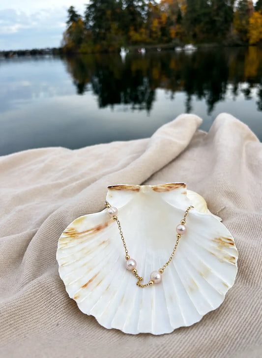 Aurora Light Pink Freshwater Pearl Bracelet