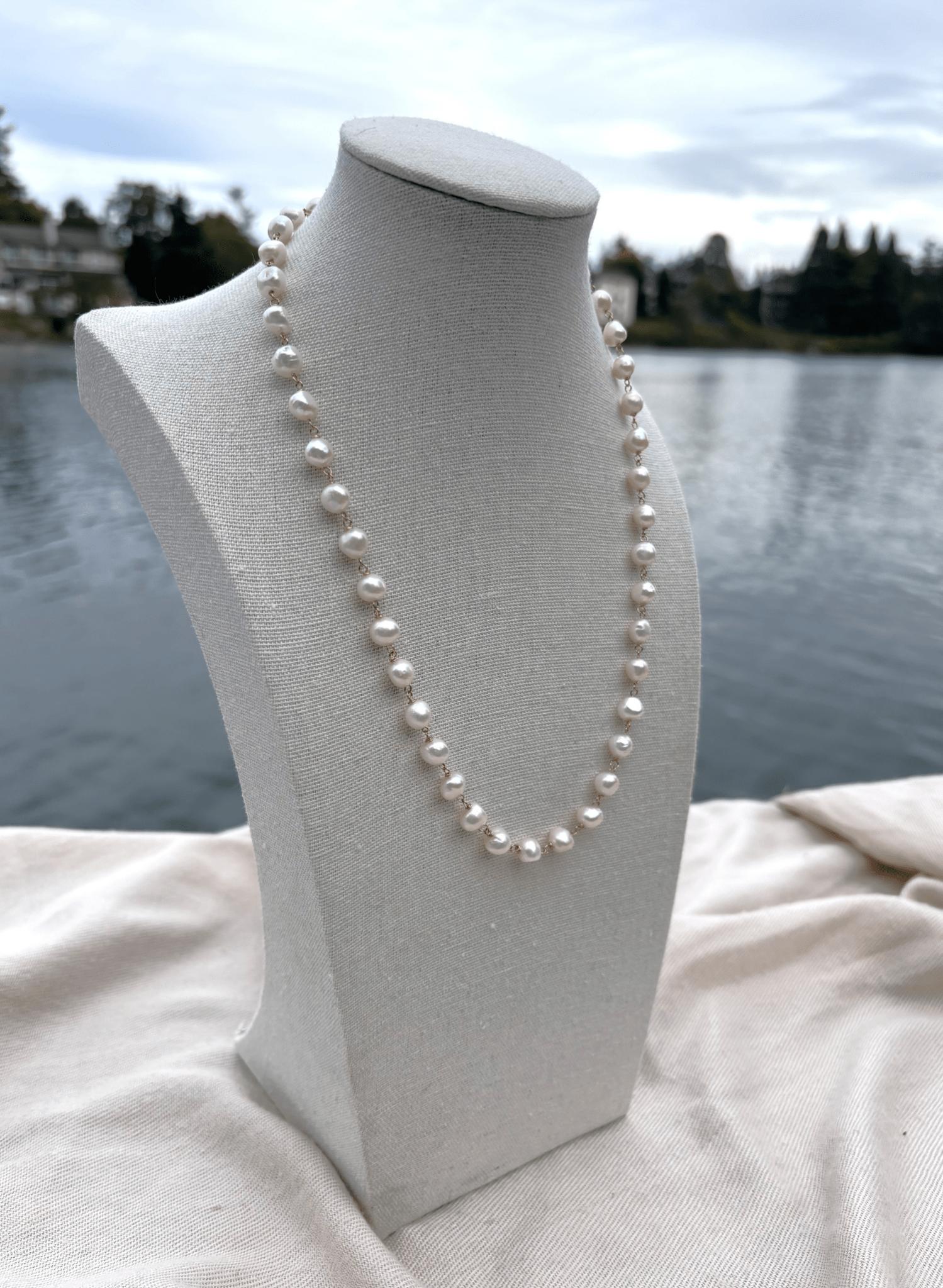 Brisa Freshwater Pearl Necklace