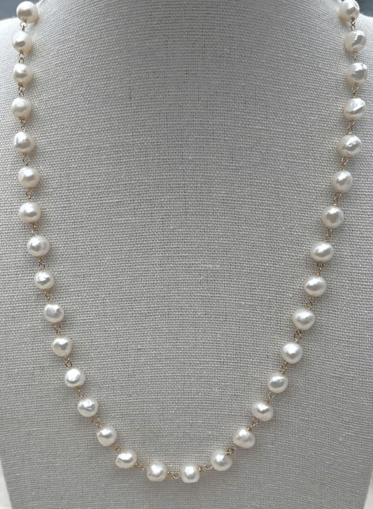 Brisa Freshwater Pearl Necklace