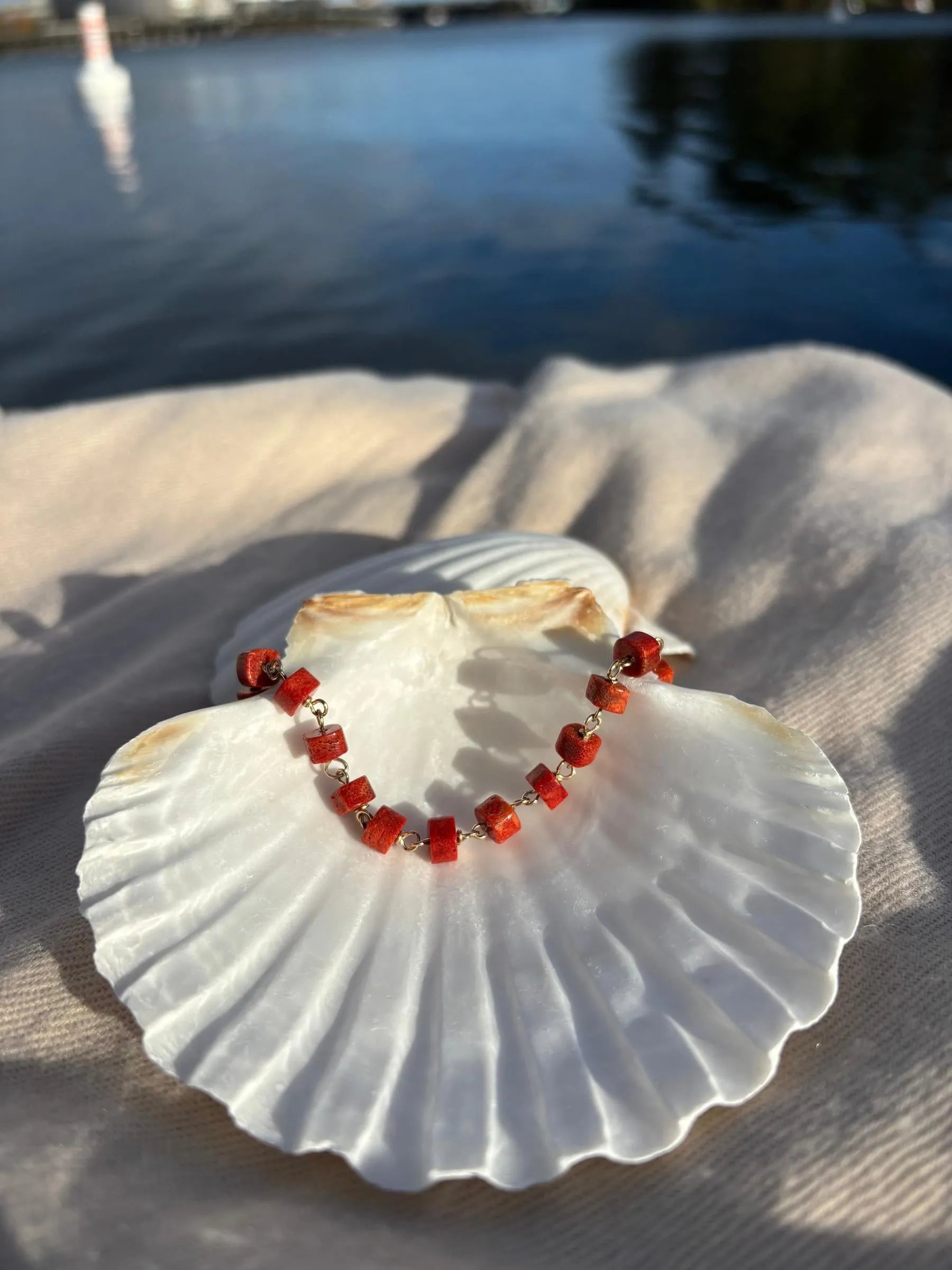 Brisa Red Sponge Coral Bracelet