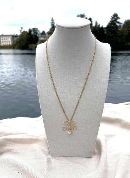 Flora Gold Necklace