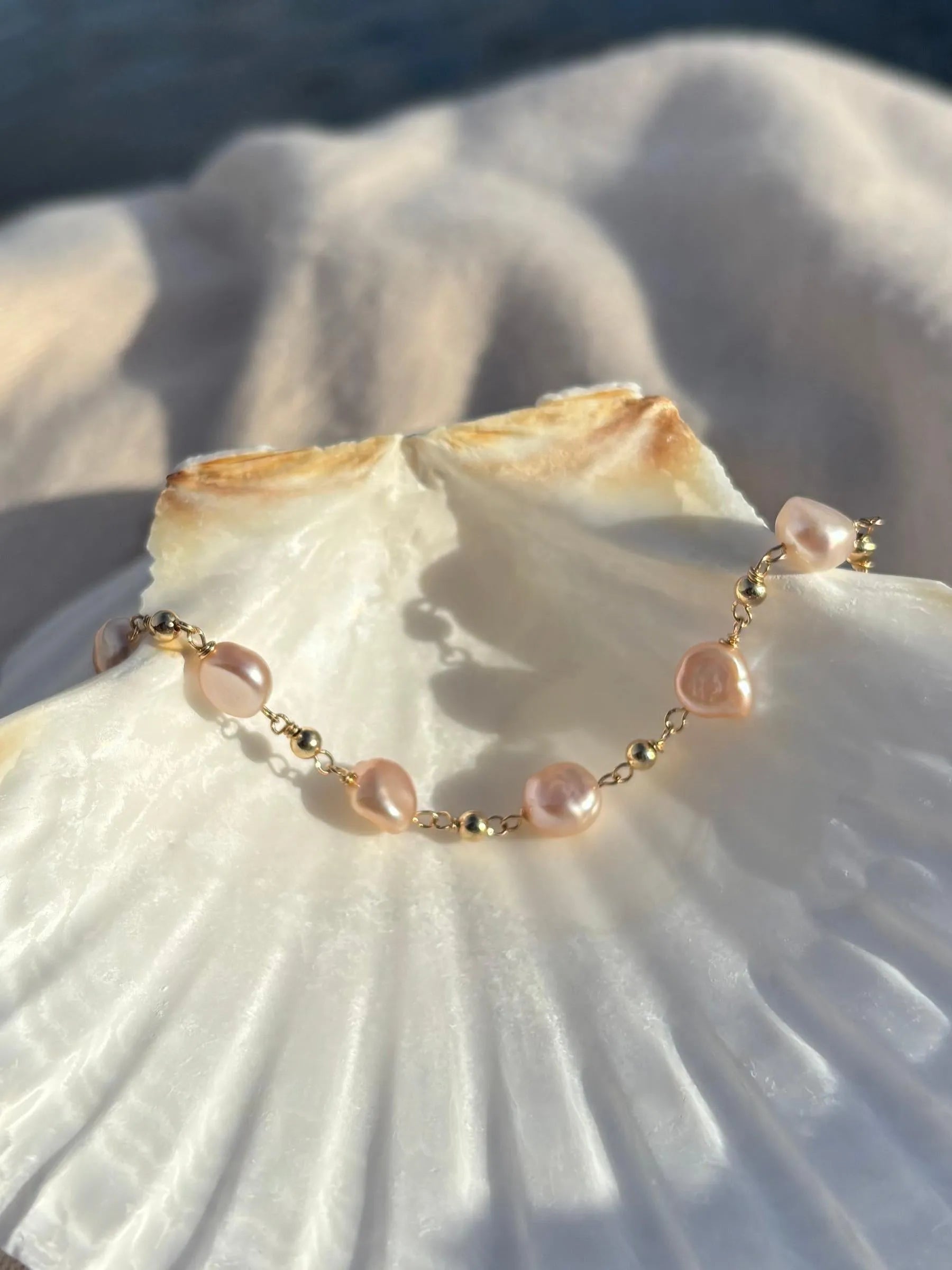 Isla Pink Freshwater Pearl Bracelet