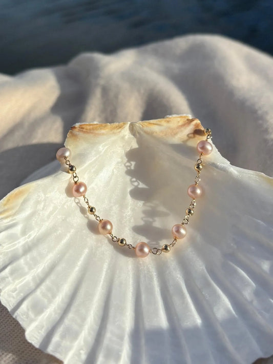 Isla Pink Freshwater Pearl Bracelet