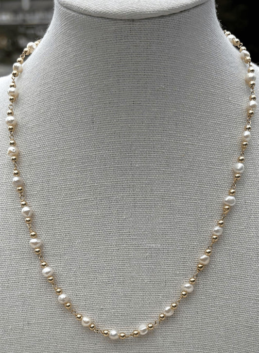 Margarita Freshwater Pearl Necklace