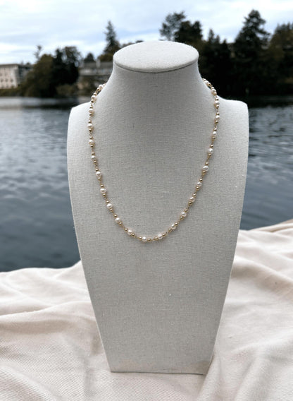 Margarita Freshwater Pearl Necklace