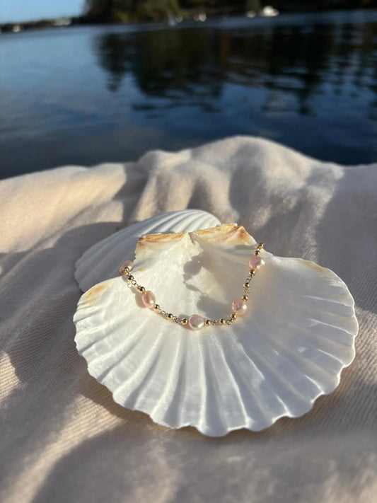 Ola Pink Freshwater Pearl Bracelet