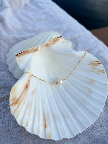 Solo Freshwater Pearl Necklace