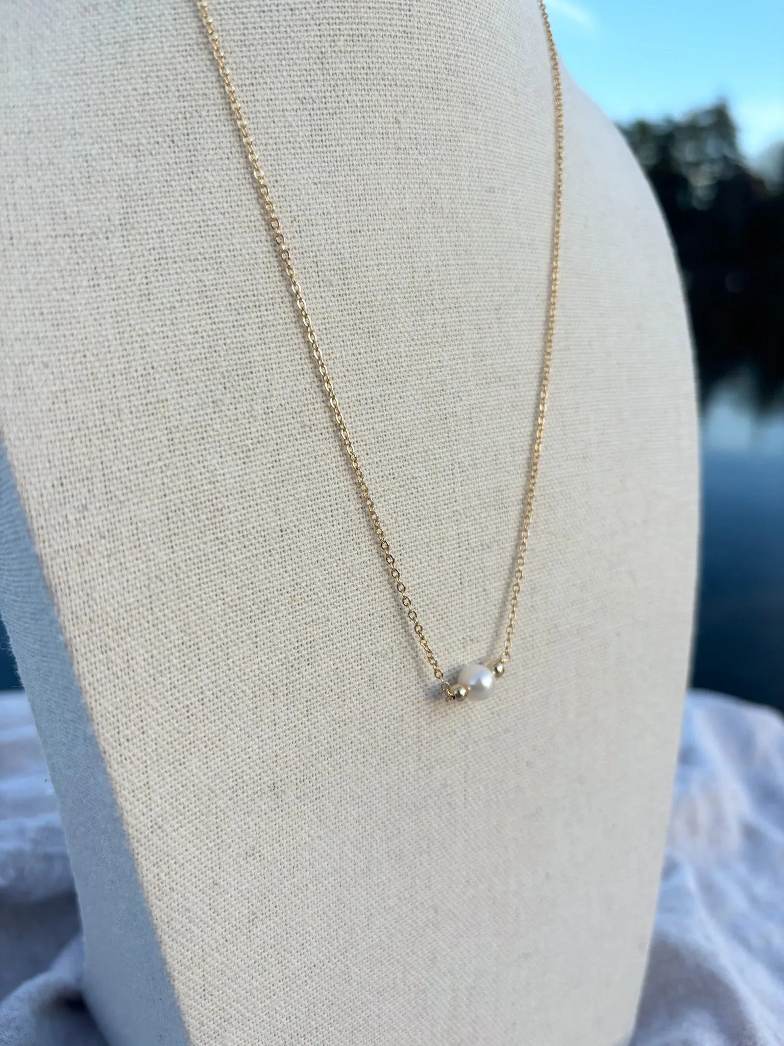 Solo Freshwater Pearl Necklace