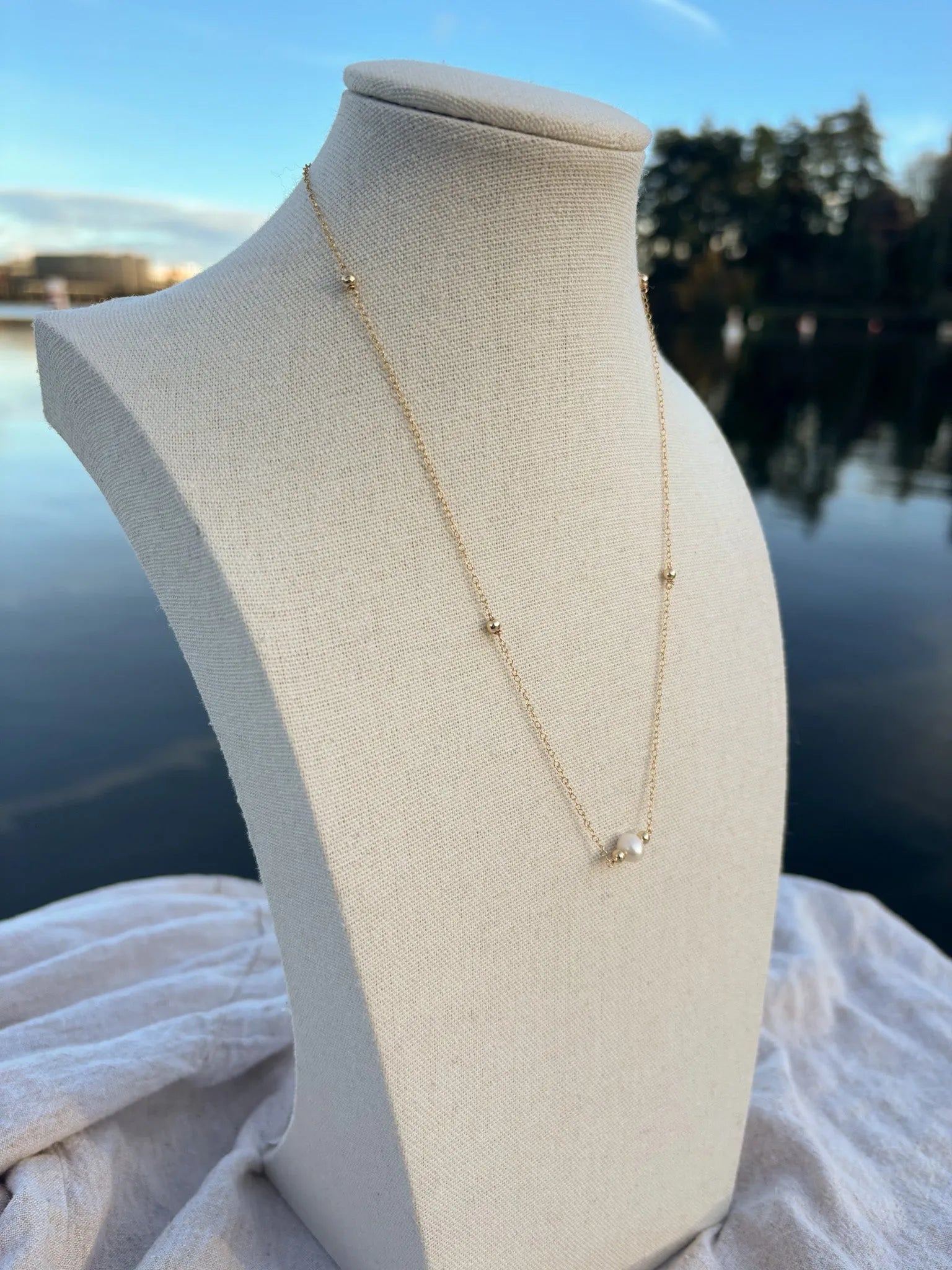 Solo Freshwater Pearl Necklace